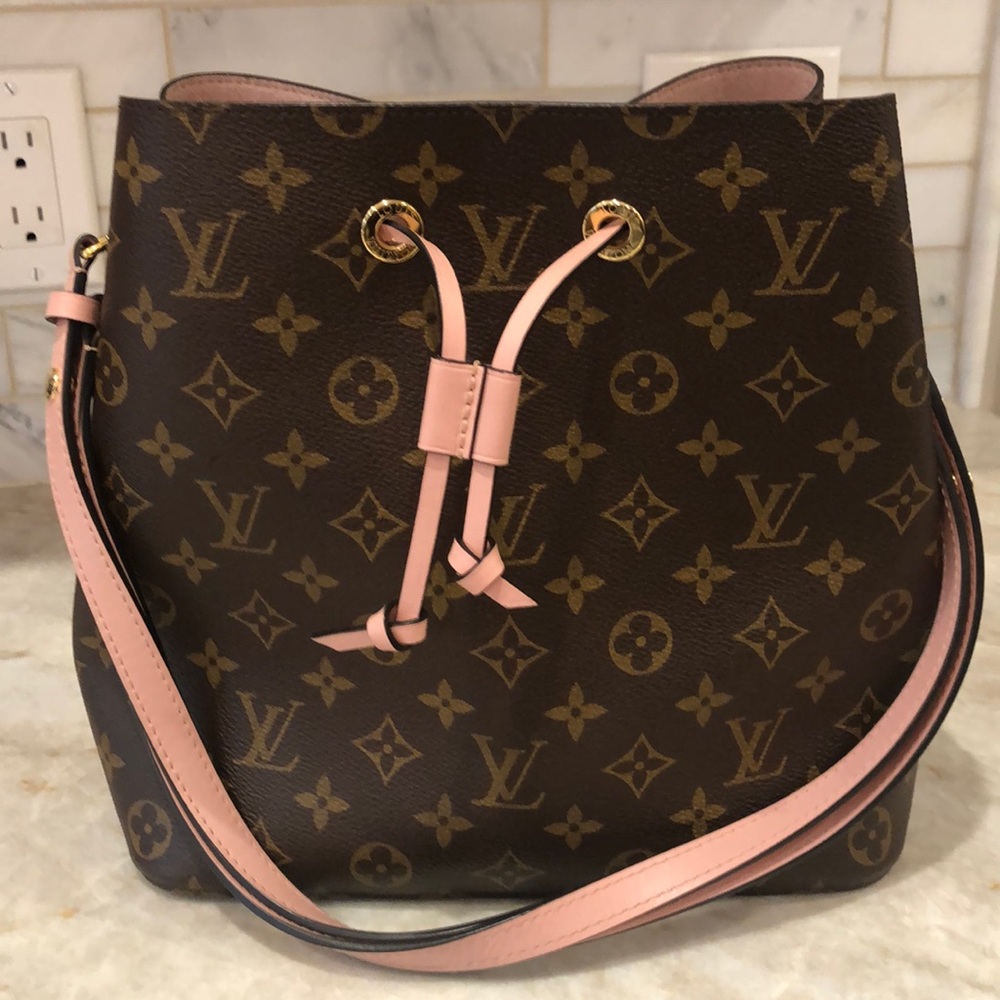 Louis Vuitton Neonoe MM shoulder bag